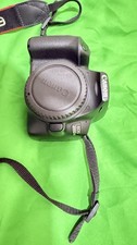 Canon 200 D Mark II Or SL3